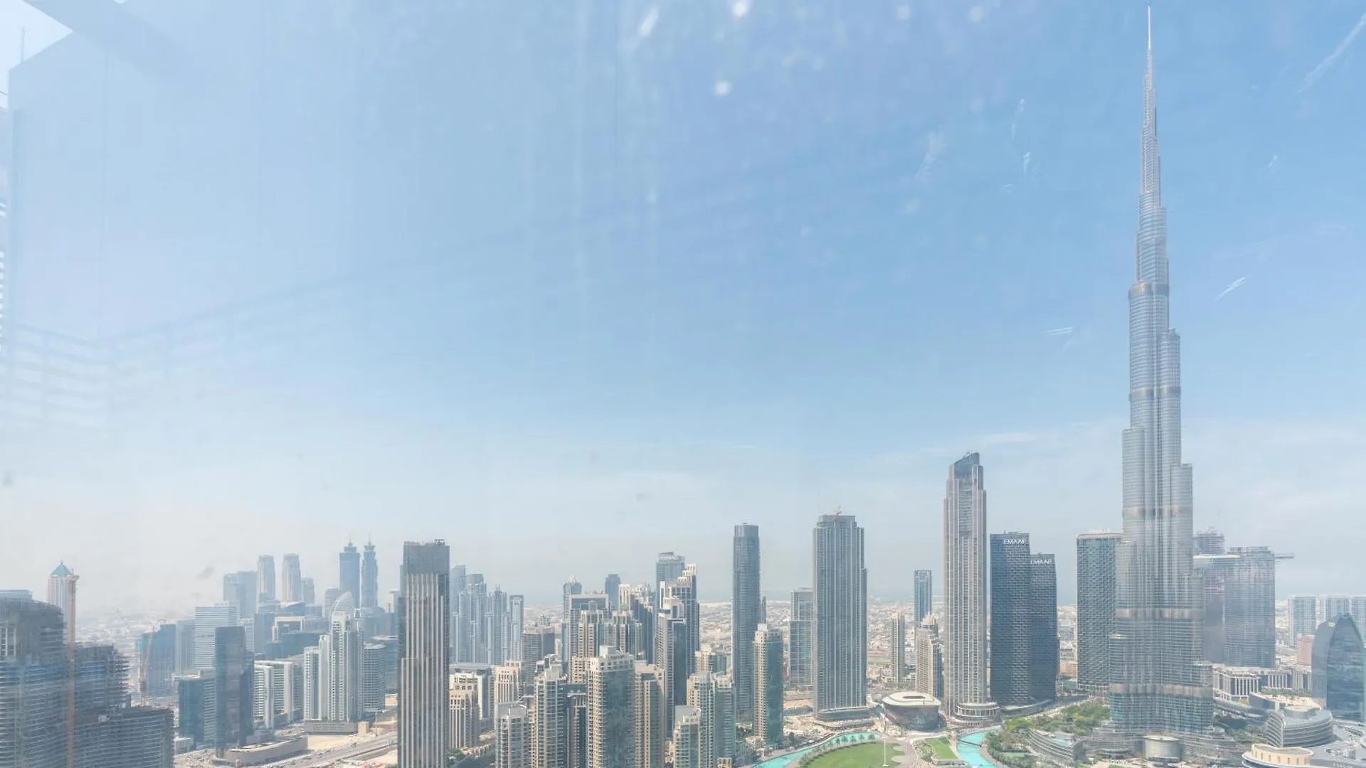 Apartment Burj Royal - Across Dubai Mall & Burj Khalifa