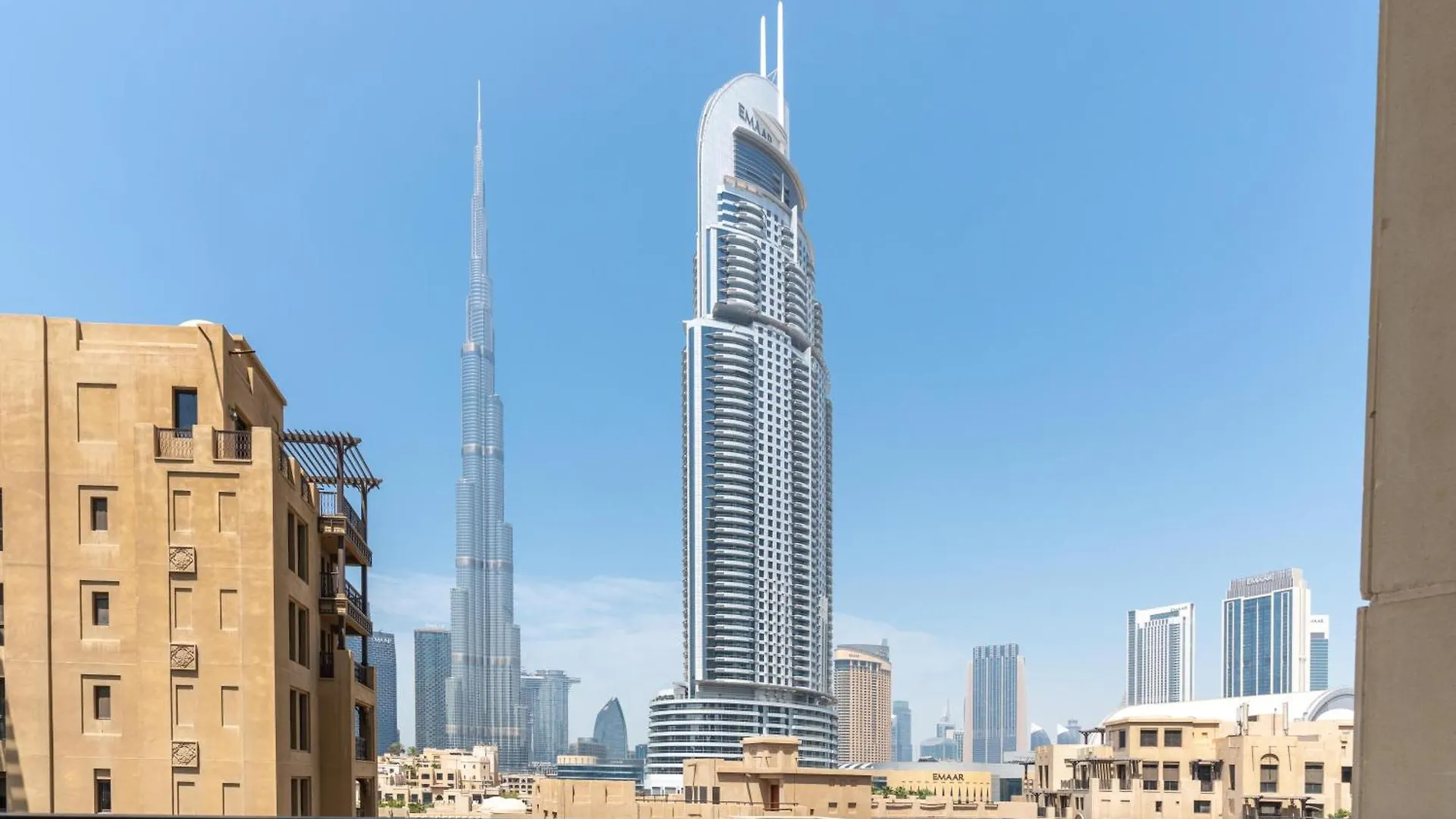Burj Royal - Across Dubai Mall & Burj Khalifa 0*,