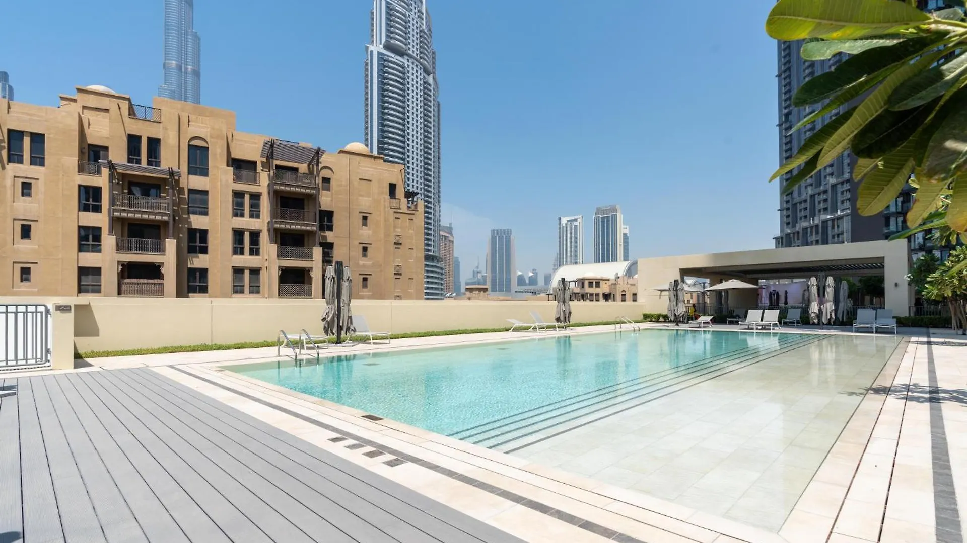 Burj Royal - Across Dubai Mall & Burj Khalifa