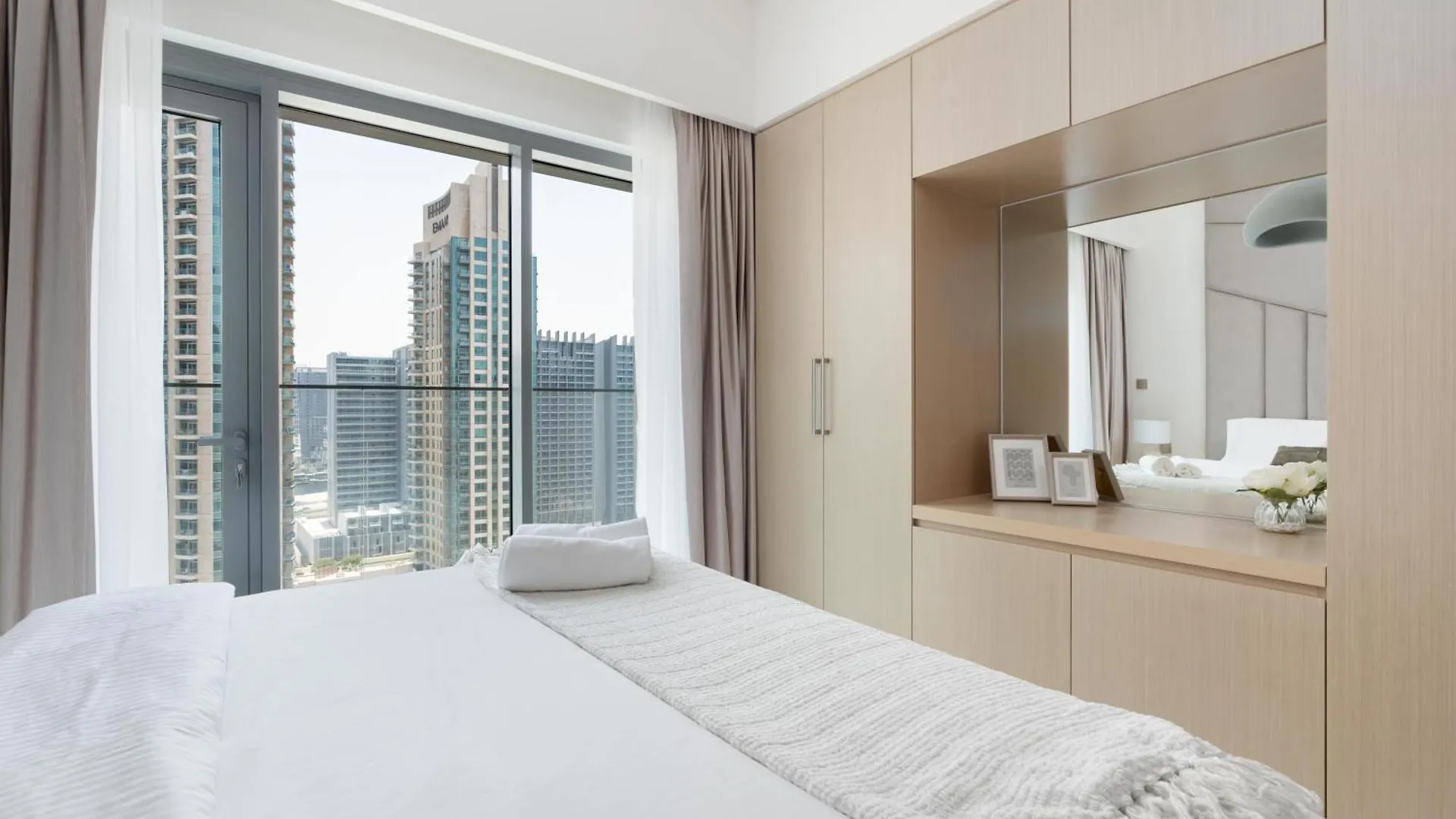 Apartment Burj Royal - Across Dubai Mall & Burj Khalifa United Arab Emirates